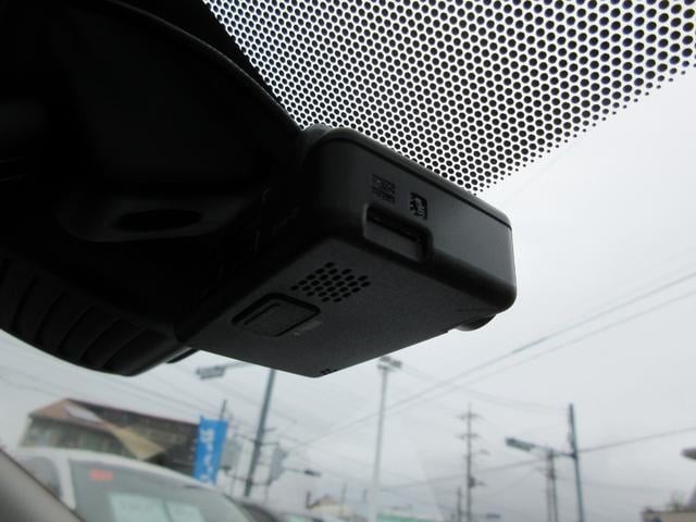 0541410A30260911W00409.jpg