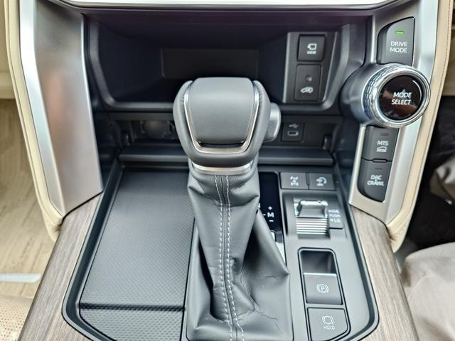196c9d6820a5ef68dd5be3ee57a33228.jpg