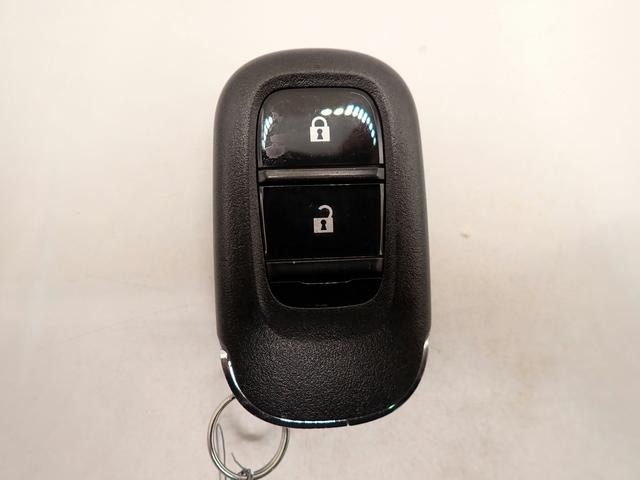 0201999A30260929W00204.jpg