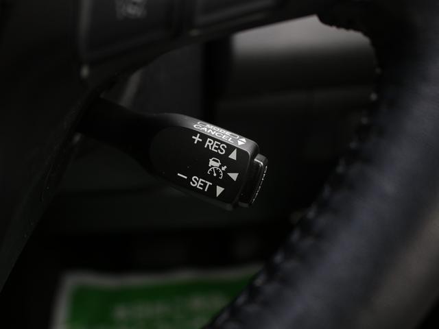 0520046A30260913W00518.jpg