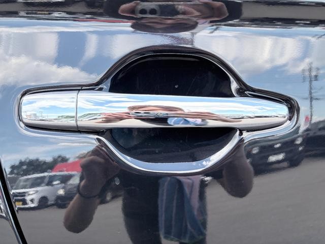 1201275A30260824W00113.jpg