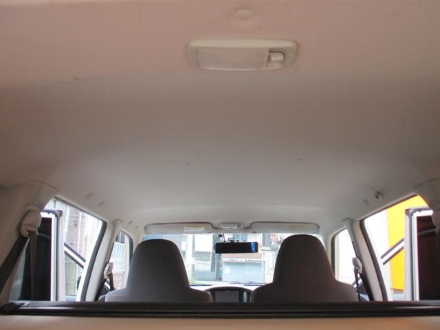 0708585A30260710W00217.jpg