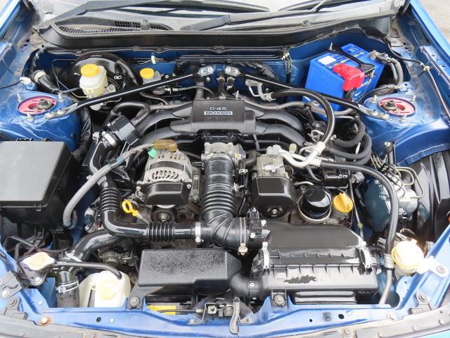 0541039A30260704W00518.jpg