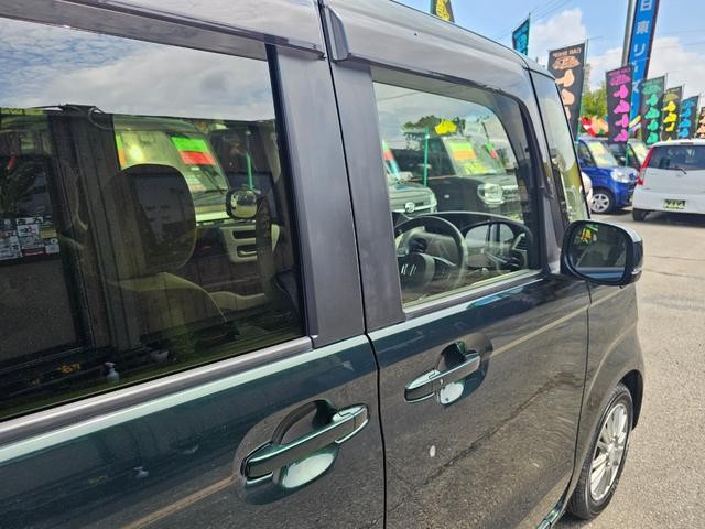 0900337A30260808W00113.jpg