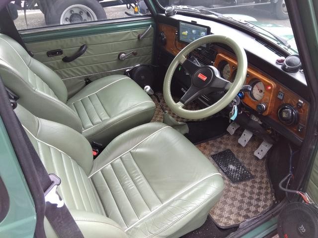 9800346A30261004W00114.jpg