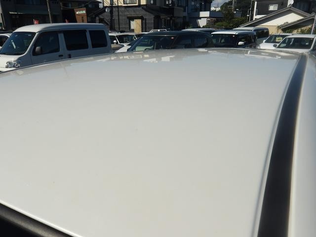 0520536A30260807W00809.jpg