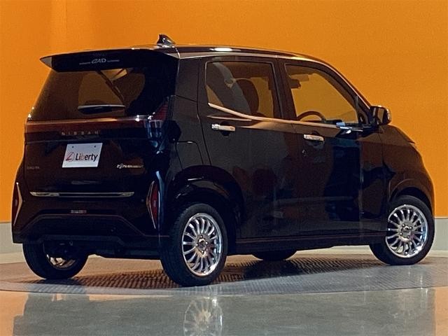 0704454A30260901W00118.jpg