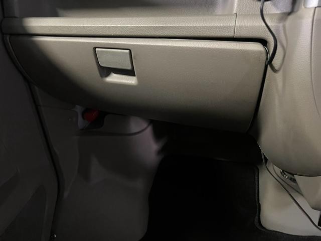 0710163A30260802W00817.jpg
