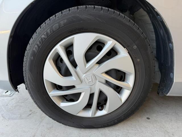 0541953A30260530W00519.jpg