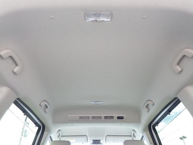 0708382A30260919W00513.jpg