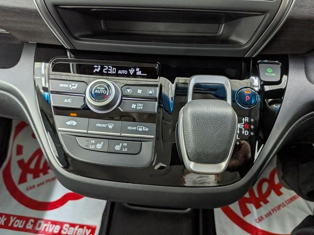 0903185A30261012W00106.jpg