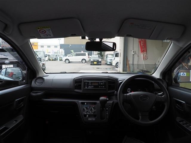 26215548_carP_l_8.jpg