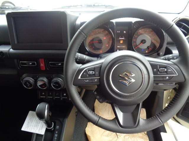 25512199_carP_l_15.jpg