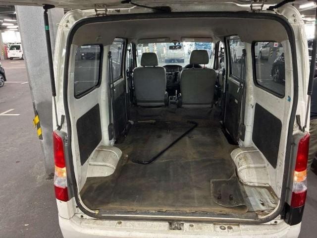 27205131_carP_l_15.jpg