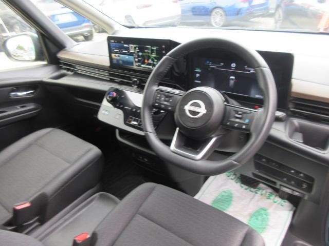 0561088A30261001W00219.jpg