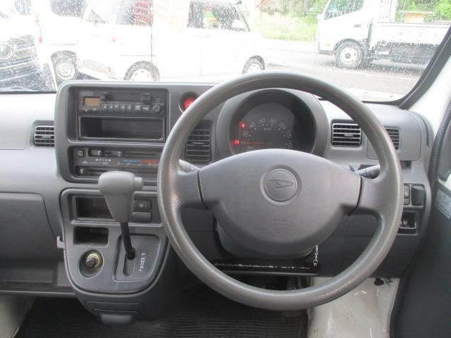 1300138A30260916W00114.jpg