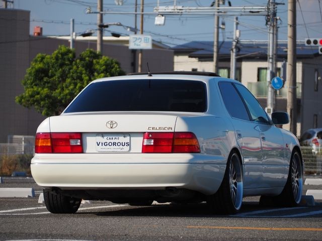 6b65bac213bcc1e5146b63a4f3c115a2.jpg