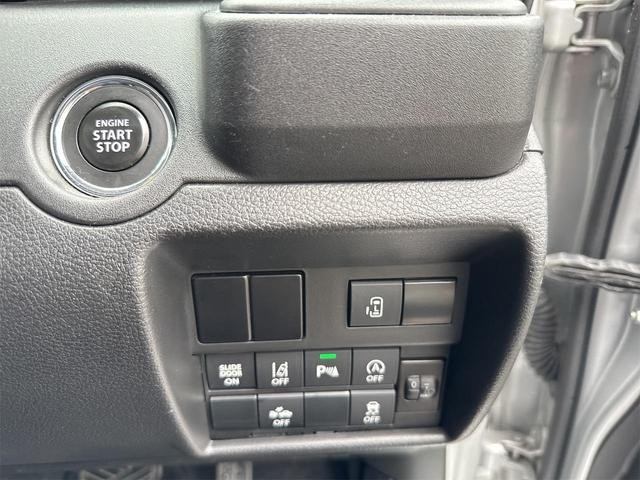 1101755A30260903W00215.jpg