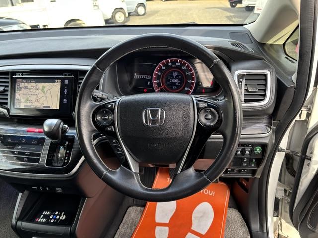 0520020A30261016W00101.jpg