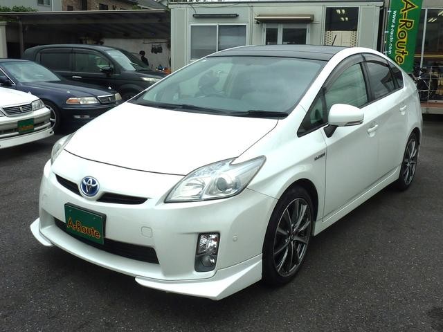 0561442A30260913W00113.jpg