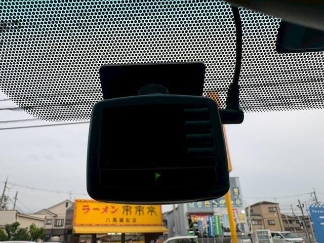 0708537A30260607W00204.jpg