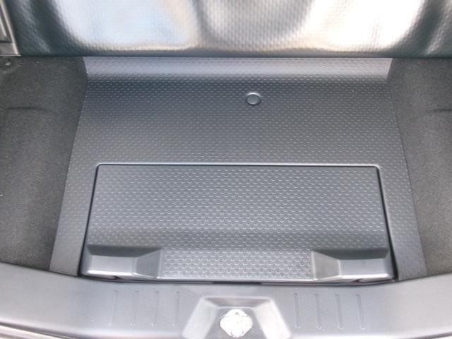 0500147A30260809W00116.jpg