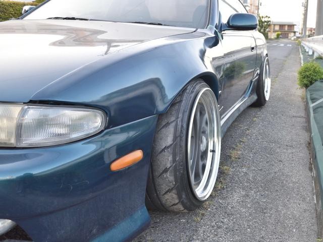 0550835A30260512W00117.jpg