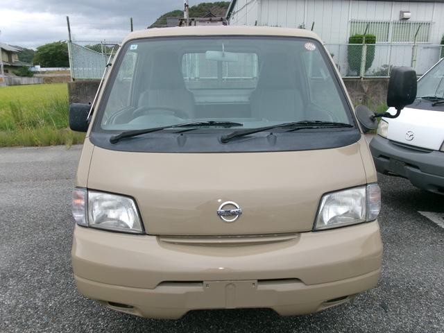 0705372A30260908W00202.jpg
