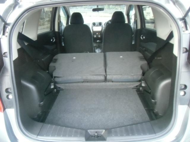 0560140A30260829W00417.jpg