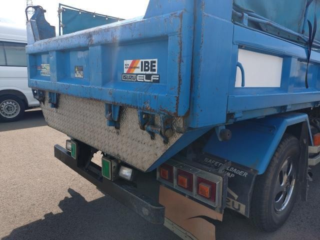 ae910d35c48ecb25f73a996b3085f432.jpg