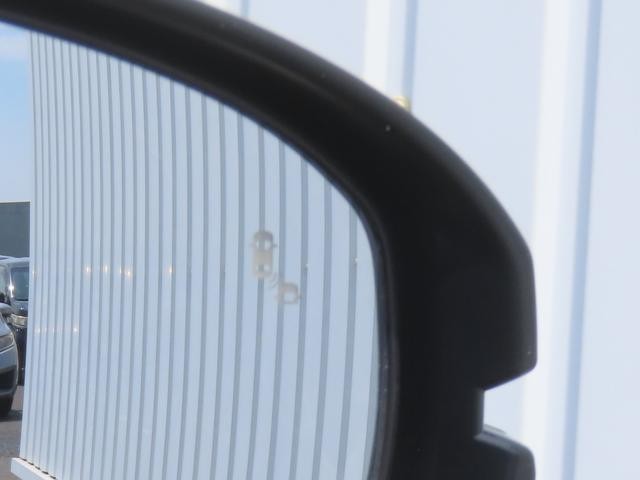 0520217A30260811W00212.jpg