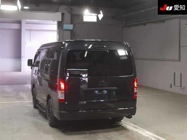 ca4961fc6d93cbfaf461610d1fbe584f.jpg
