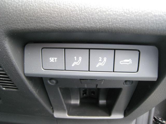 db0fa9af95489e8fdc70eaa3dba4c0e7.jpg