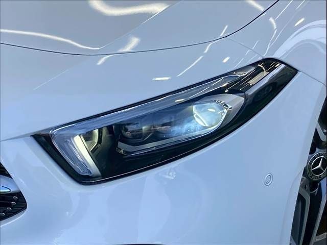5688897e8d4a836570bc9250af08fc79.jpg