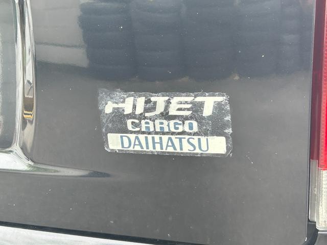 1301005A30260915W00115.jpg