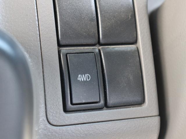1001916A30260520W00219.jpg