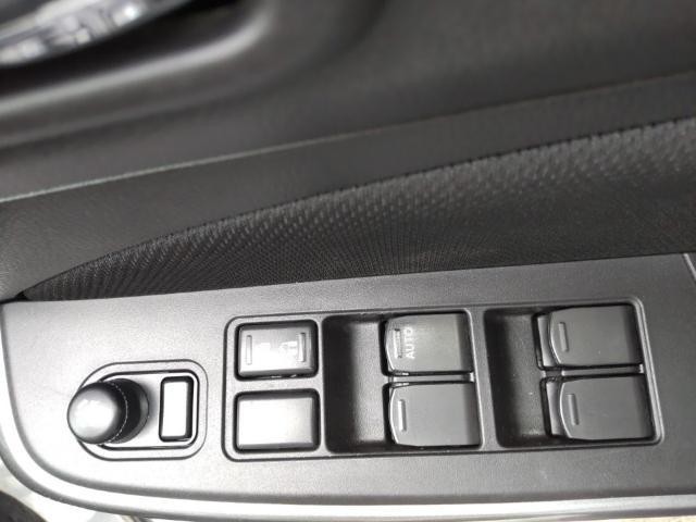 27154068_carP_l_8.jpg