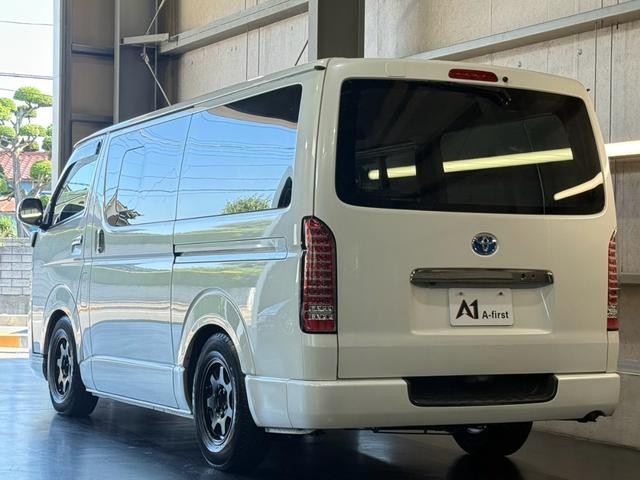 0541619A30260930W00212.jpg