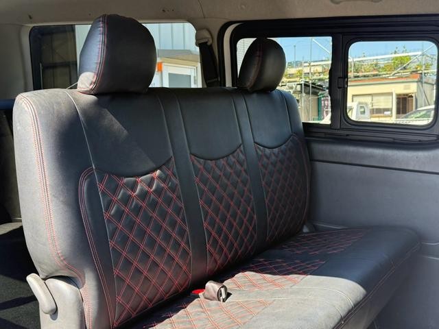 0541619A30260930W00216.jpg