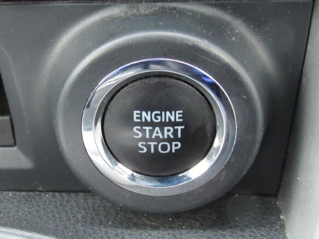 0560435A30260906W00118.jpg