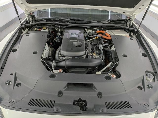 0903185A30260821W00318.jpg