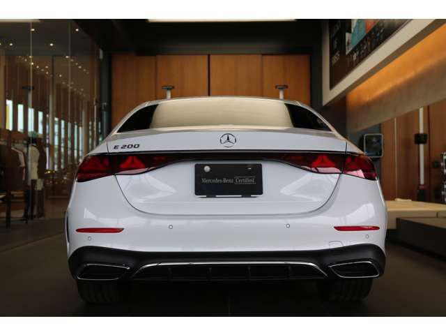 25ded6b472f6f325753a2d2e9915c8b5.jpg