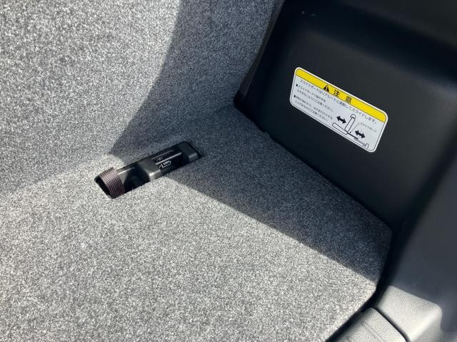 1160010A30261006W00108.jpg