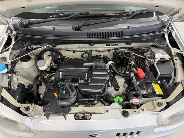 0503612A30260828W00615.jpg