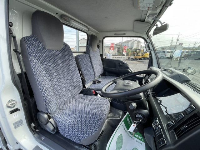 31fa3b2255455e3aae9bac9721074cae.jpg