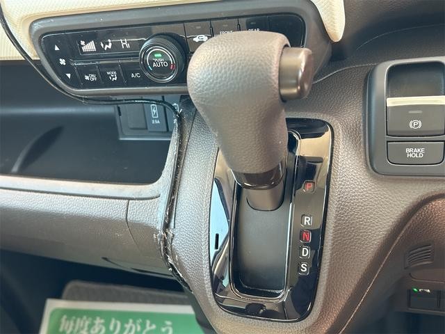 0403436A30260210W02004.jpg