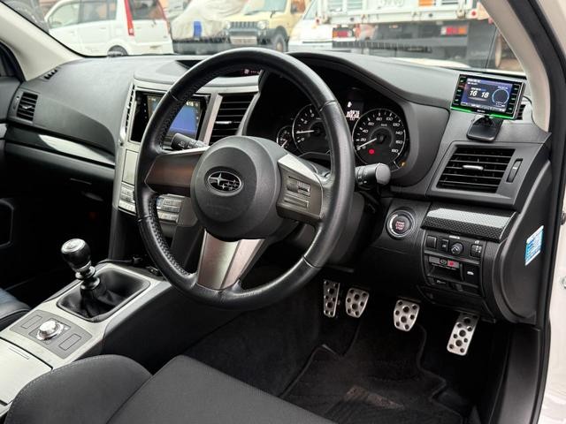 0504805A30260822W00117.jpg