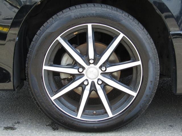 0903304A30260623W00217.jpg