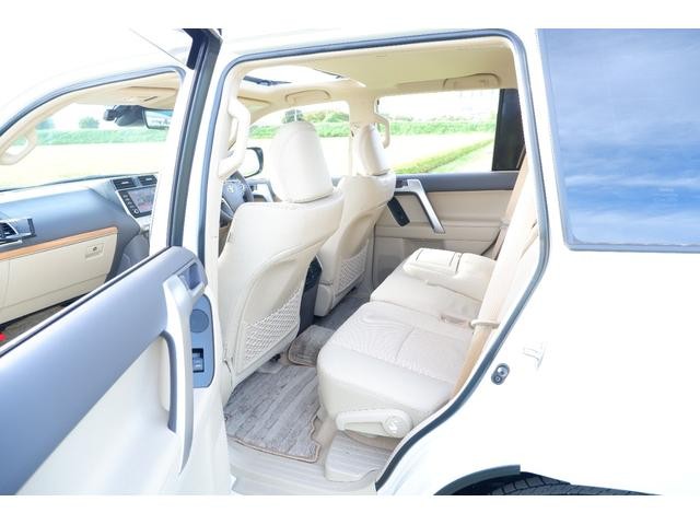 0580701A30230830W00119.jpg