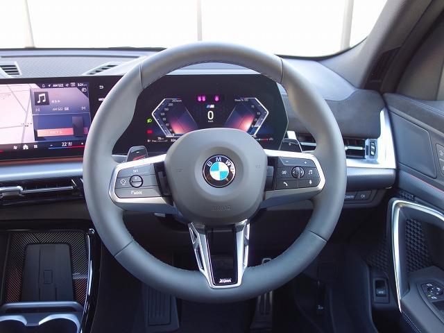 9000175A30260511W00115.jpg
